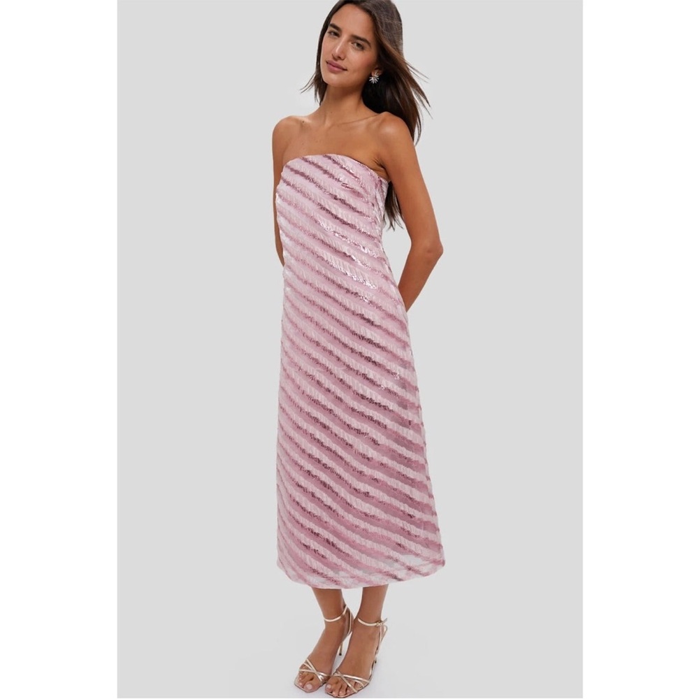 Chic Strapless Pink Dress